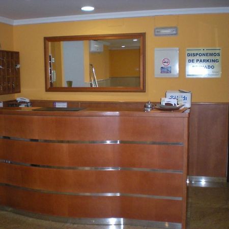Hostal La Hispanidad Málaga Dış mekan fotoğraf